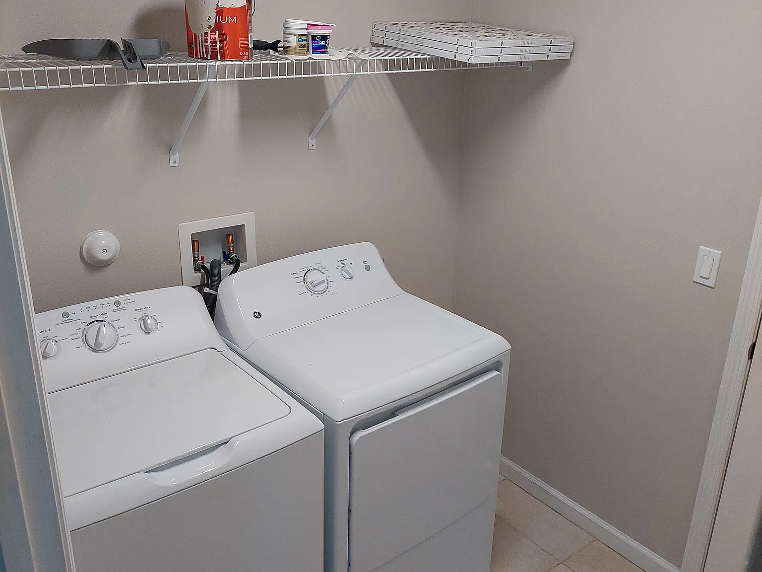3 bed, 1726 sqft, $2,600 — Photo 4