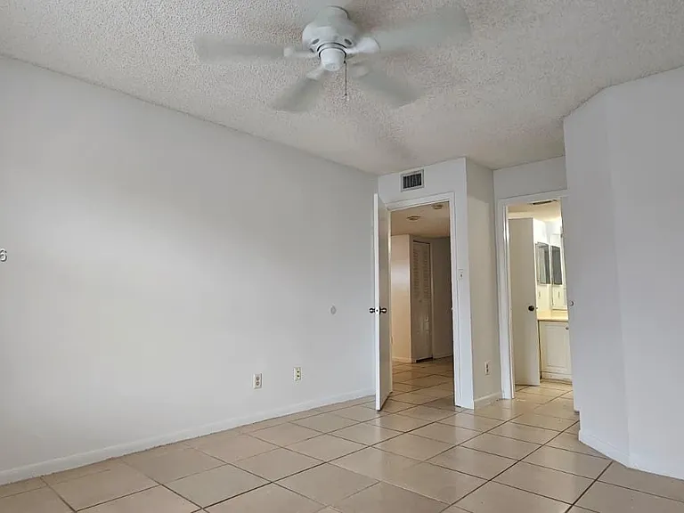 990 Coral Club Dr #990 — Photo 16