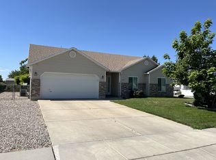 1645 W 25 N, West Pt, UT 84015