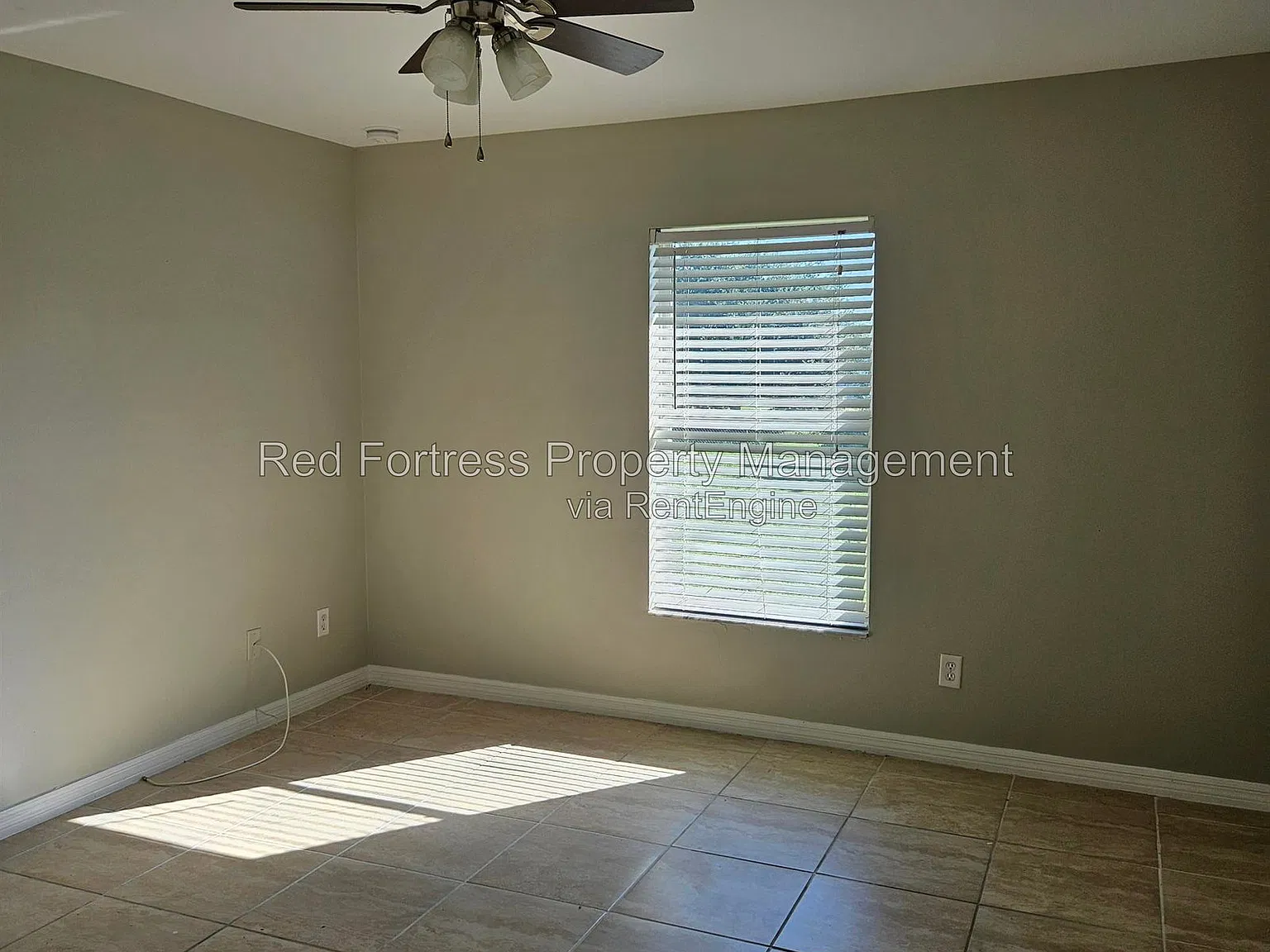 2 bed, 3.0 bath, 1408 sqft, $1,695 — Photo 3