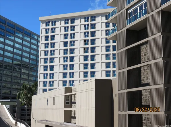 410 Atkinson Dr #653, Honolulu, HI 96814