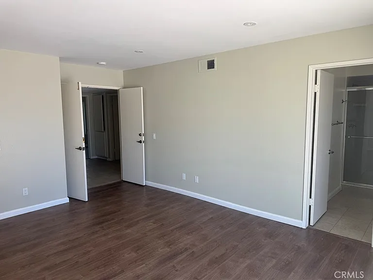 16650 Rinaldi St — Photo 15