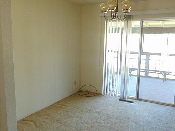 3rd image of 1432 Orchid Way