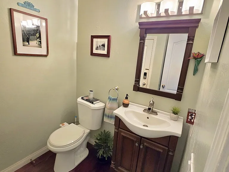 3050 Macaulay St — Photo 13