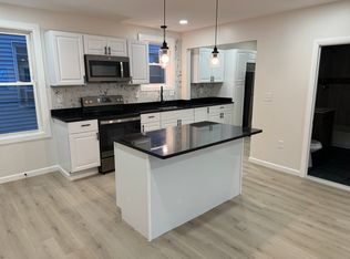 531 Rathbun St FLOOR 2, Woonsocket, RI 02895