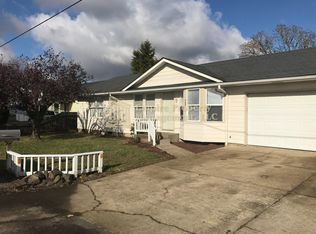 468 E 1st Ave, Junction City, OR 97448