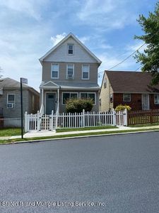 90 Walker St, Staten Island, NY, 10302