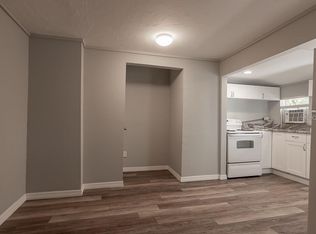 1424 10th St W, Bradenton, FL 34205
