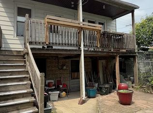 2852 S Wallace St, Chicago, IL 60616