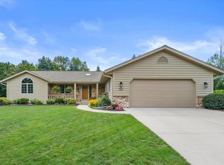 335 W Highland Dr, Grafton, WI 53024