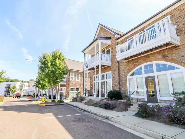 215 Town Center Dr #24, Oxford, MS 38655