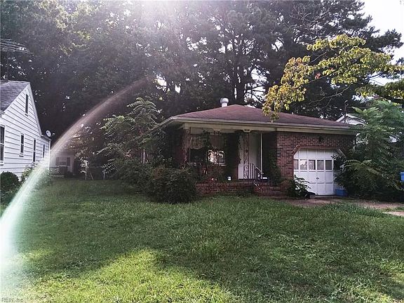 4th image of 1414 Hawthorne Dr
