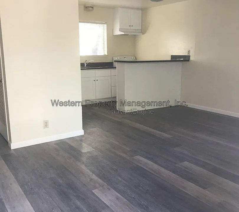 2040 Alice St #2