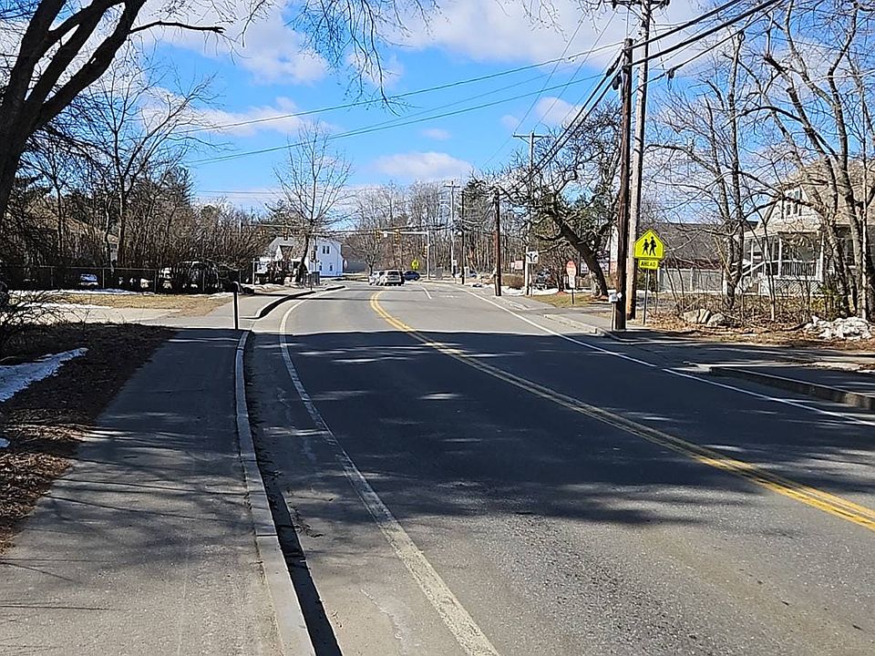 2nd image of 133 Cluff Crossing Rd
