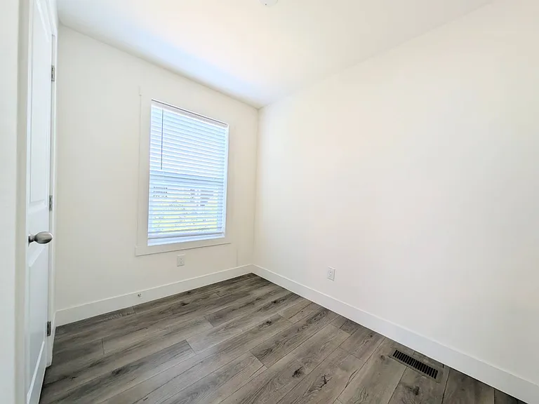 400 Sulphur Bank Dr #39 — Photo 10