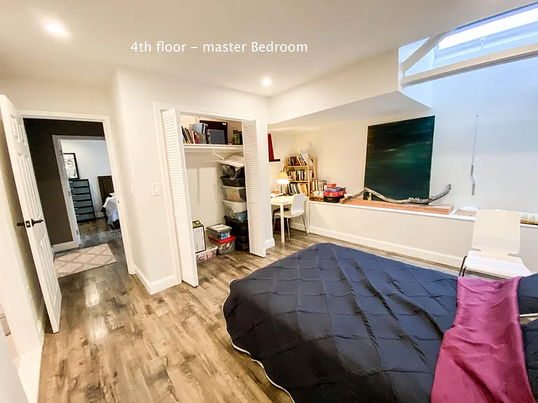 106 13th St #323 — Photo 8