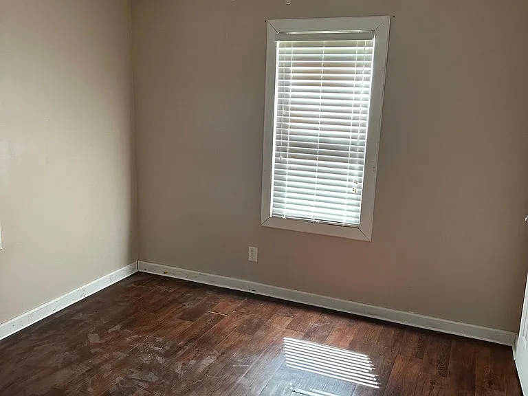 8135 Ditzler Ave — Photo 3