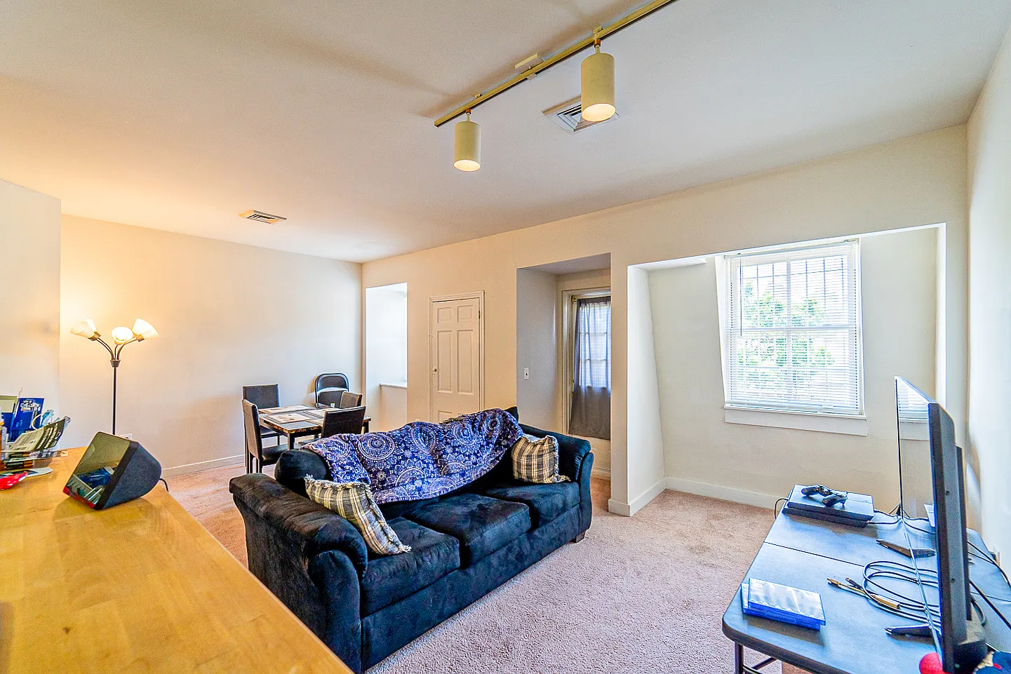 260 South 9th Street - 3R — Photo 3
