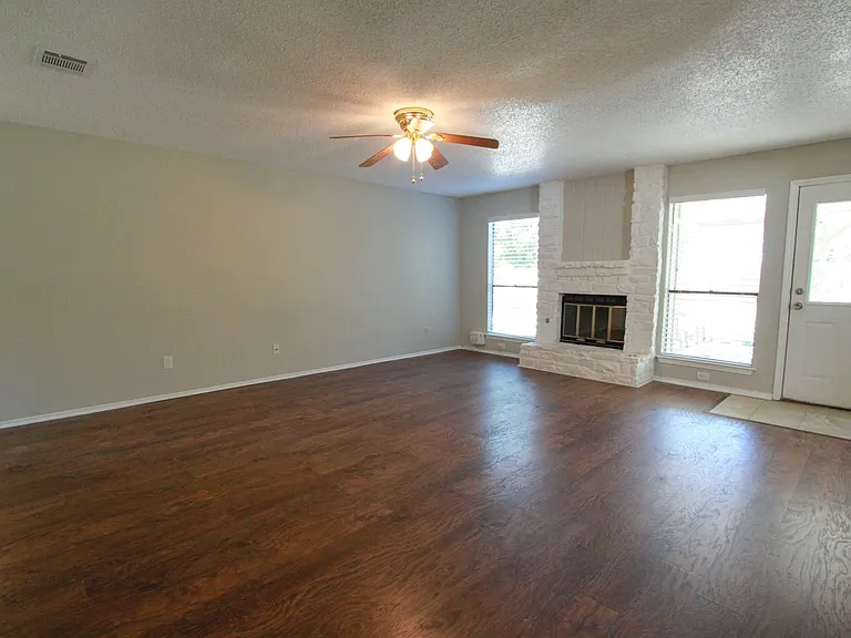 1809 Fawn Ridge Trl — Photo 6