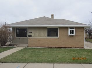4532 N Houston Ave, Milwaukee, WI 53218