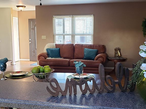 5th image of 7008 Snowberry Cir