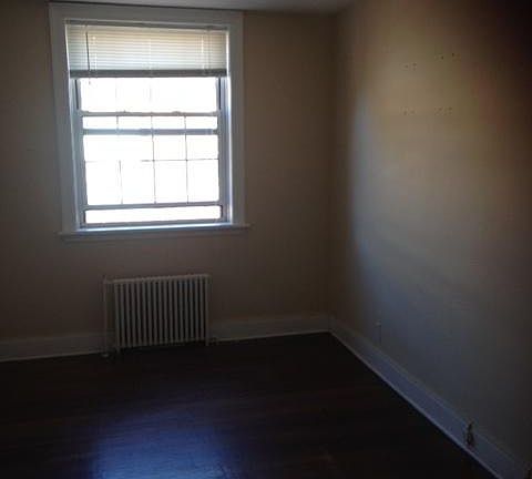 3rd image of 15 Hodge Ave APT 4