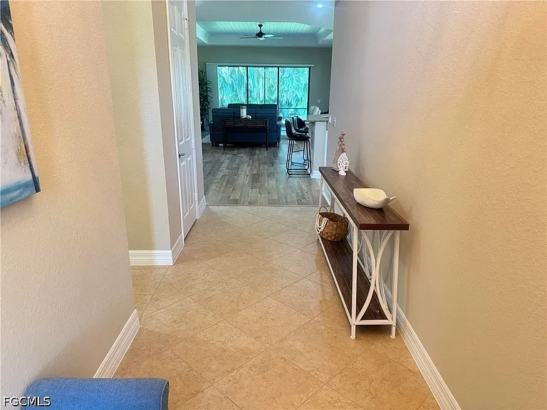 10253 Gulfstone Ct — Photo 2