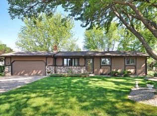 10640 99th Pl N, Maple Grove, MN 55369