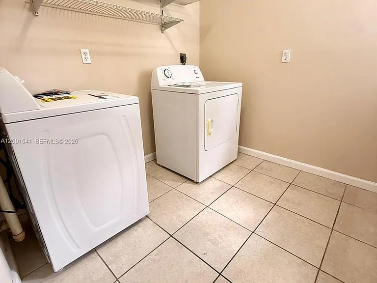 3301 Raleigh St #4D — Photo 10