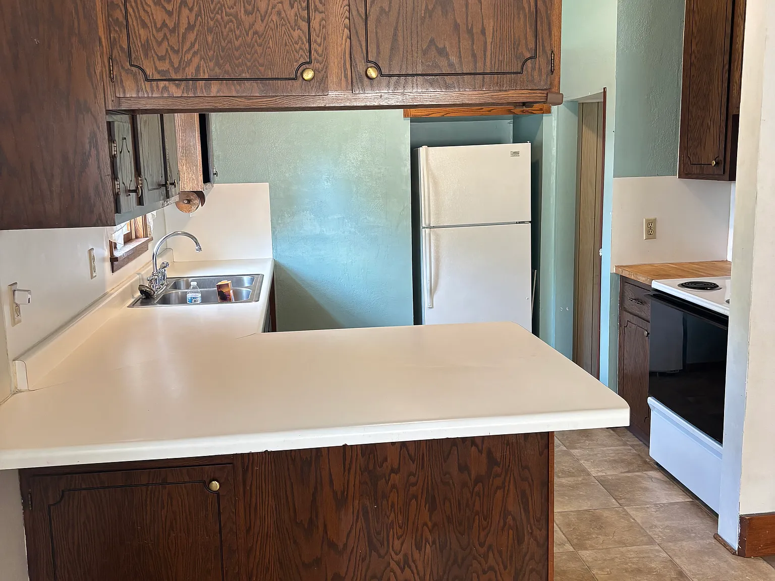 3 bed, 1000 sqft, $800 — Photo 4