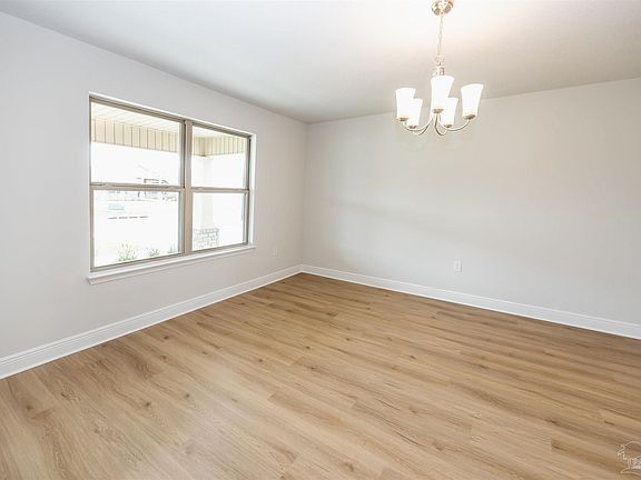 5th image of 6275 Pineapple Dr