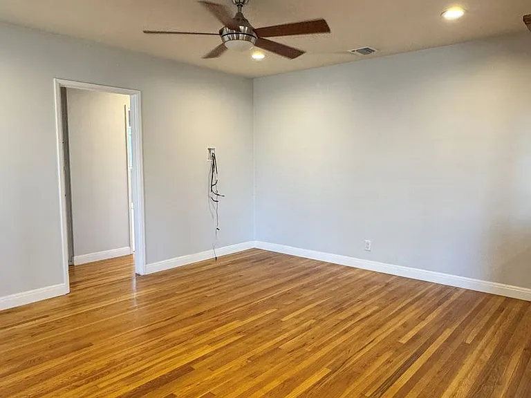 5411 Ocana Ave — Photo 3