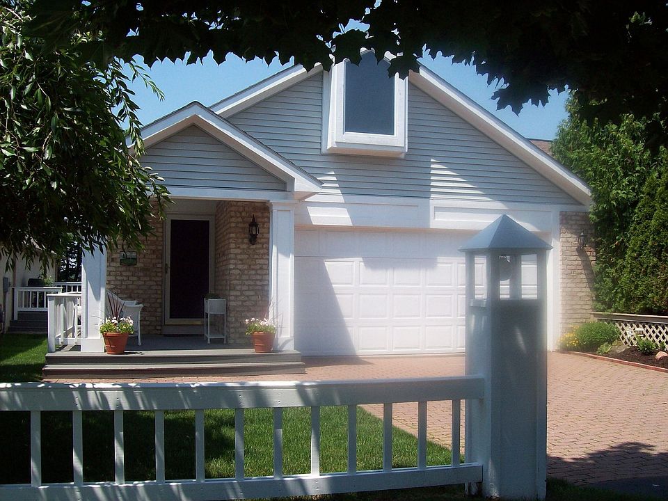 1st image of 1362 Fairway 5 Cir