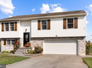 2966 Orchard Ln, Middletown, PA 17057