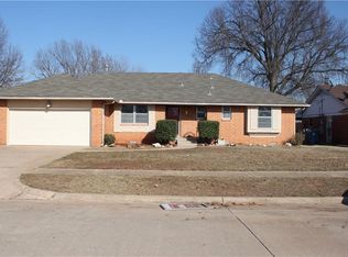 3212 N Glenhaven Dr, Midwest City, OK 73110
