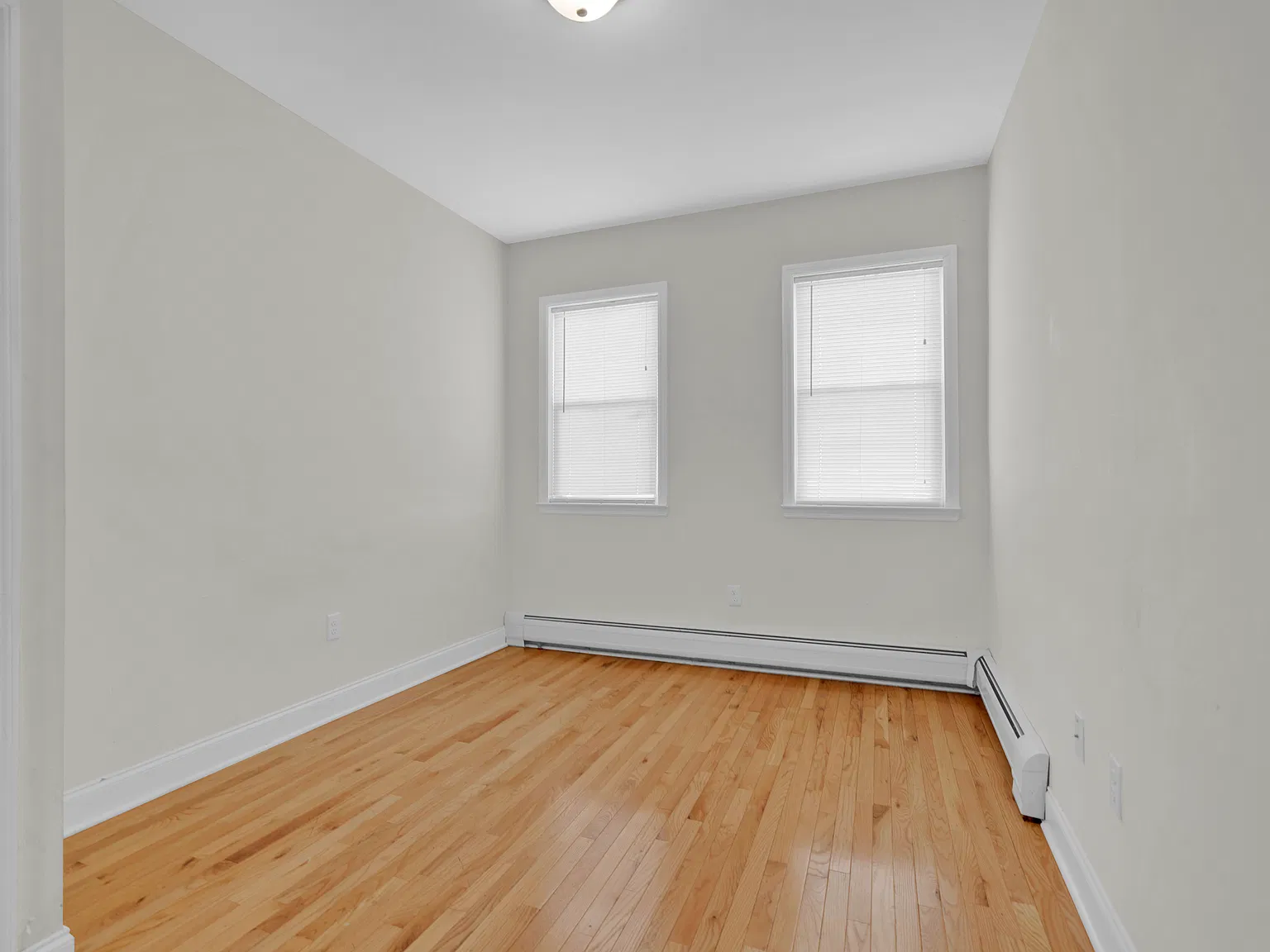 Studio, $1,595 — Photo 2