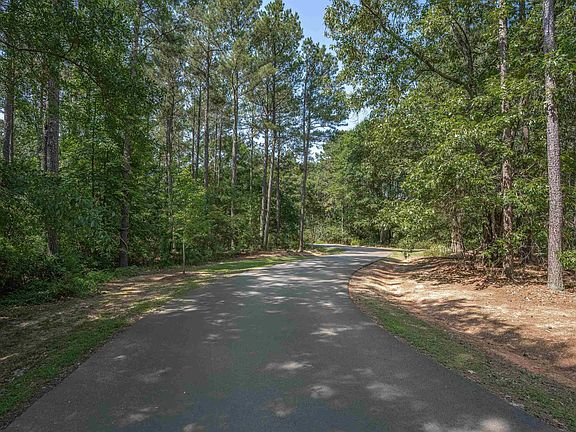4th image of 4610 Stoney Hill Rd