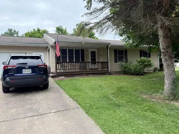 350 Elmcrest Dr, Mount Gilead, OH 43338