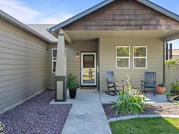 2nd image of 5803 W 11th Pl