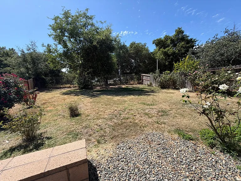 5061 Shell St — Photo 38