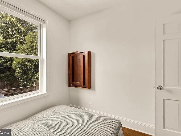 1338 28th St NW — Photo 33