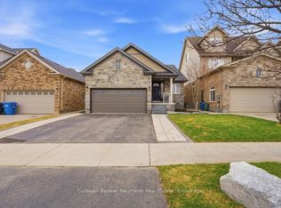 57 Wideman Blvd, Guelph, ON N1E 0H9
