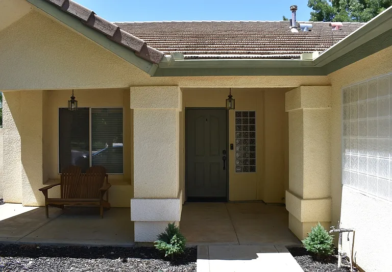 6310 Diamond Ct — Photo 4
