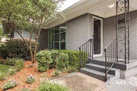 5th image of 3034 Seymour Dr