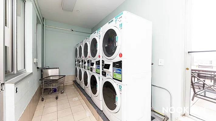 Rented by Nooklyn NYC LLC | media 41