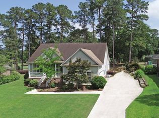 109 Cooper Cir, Santee, SC 29142