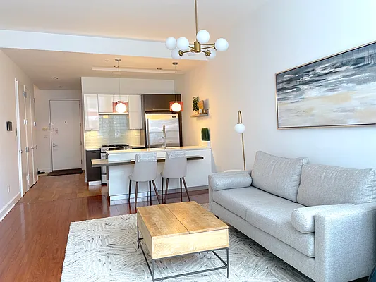 Sold by Modern Spaces | media 3