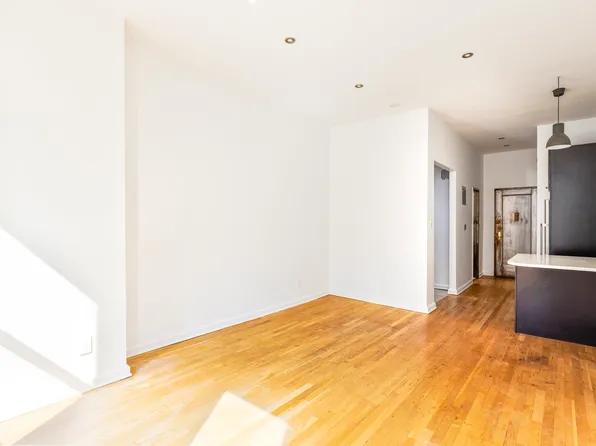 435 East 85th Street image 2 of 9