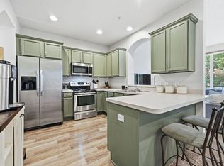 2582 136th St W Unit 96, Rosemount, MN 55068