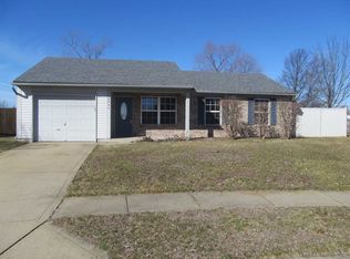 4842 Wrenwood Pl, Columbus, IN 47201